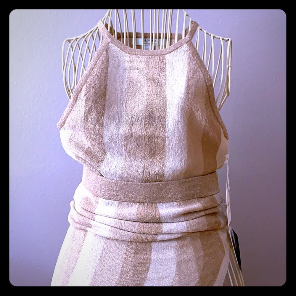 📍FIRM📍NWT 2PC Knit set Skirt&Top Gold ✨ metallic champagne 🌟 - Picture 11 of 16